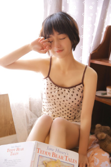 bnb89